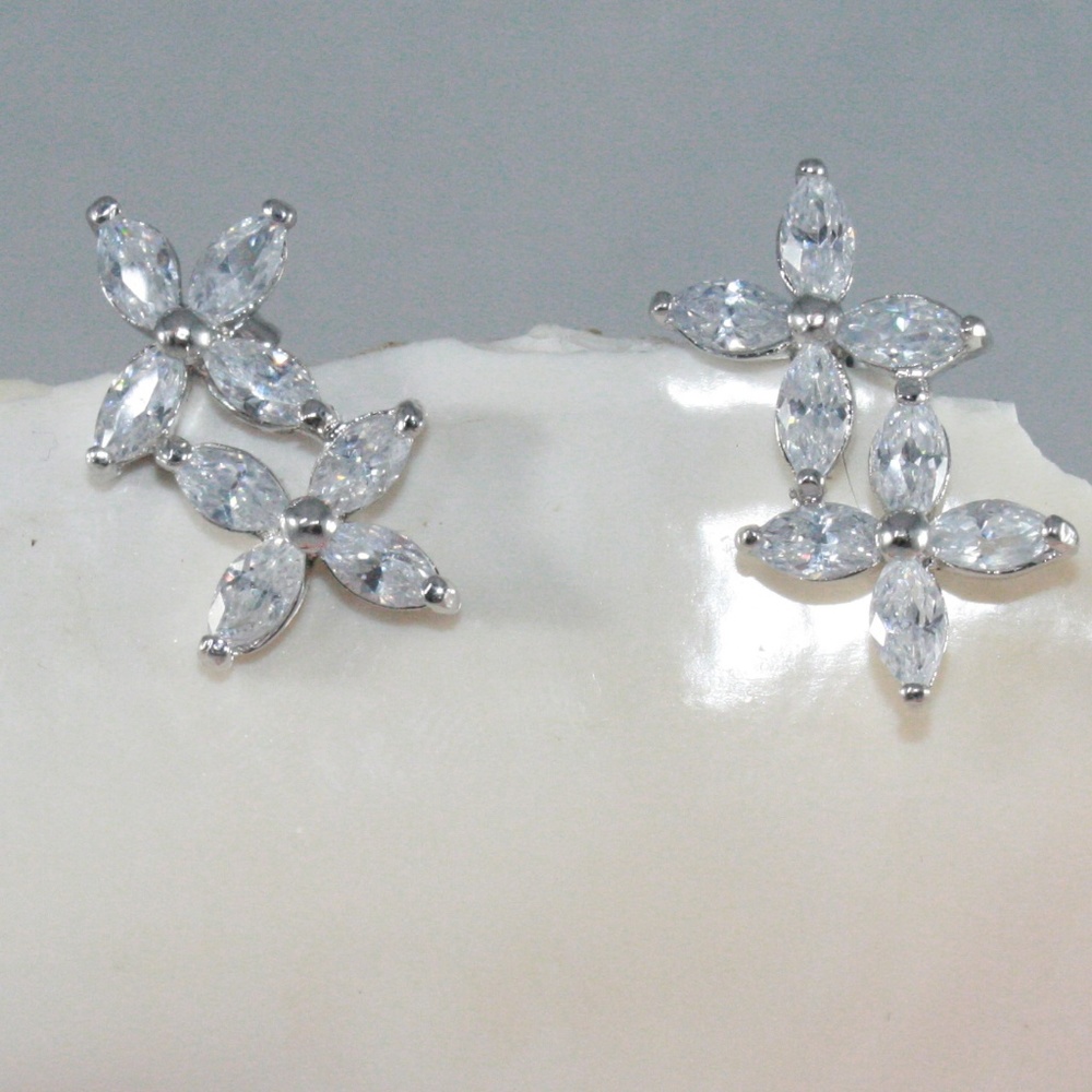 CZ Stacked ladder flower earrings - Picture 4 of 7